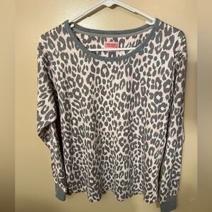 Kate Spade Gray/Pink Leopard Print Pajama Top NWOT Sz S